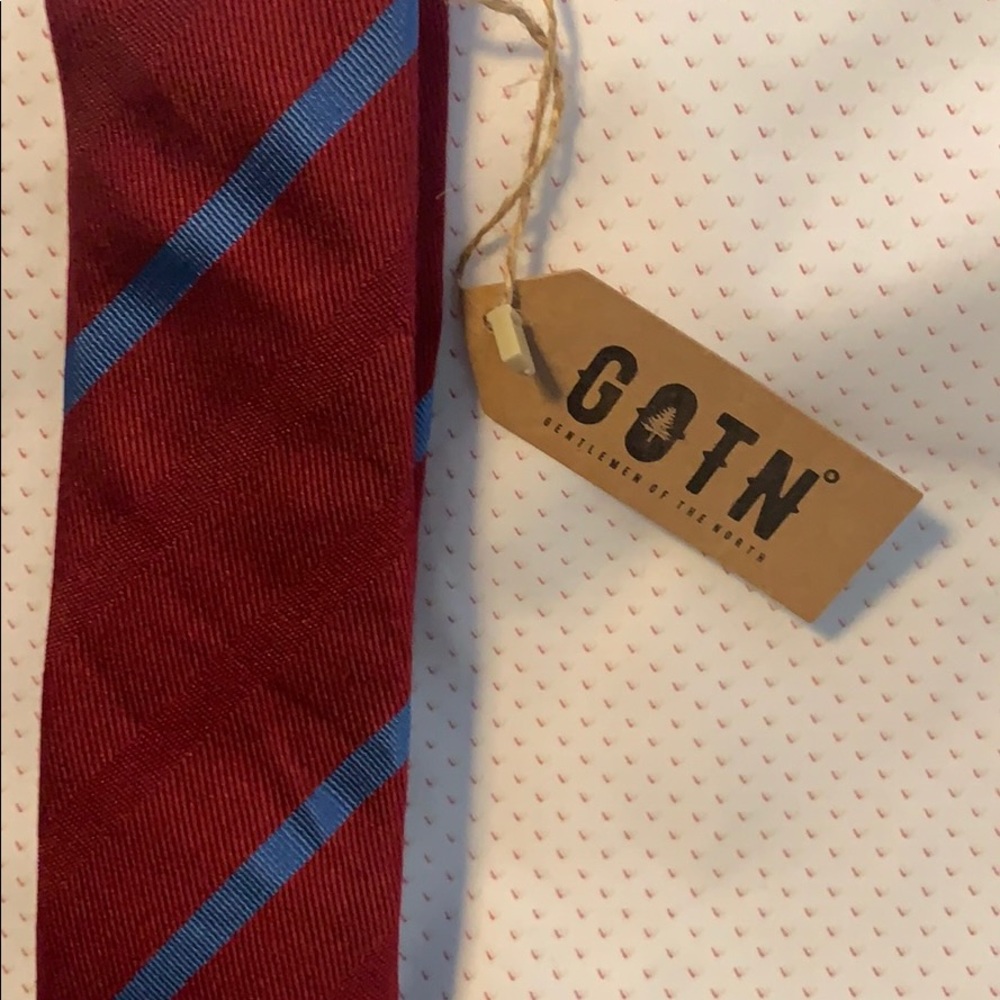 GOTN Gentleman of the North Tie & Lock Step Socks - Picture 3 of 8